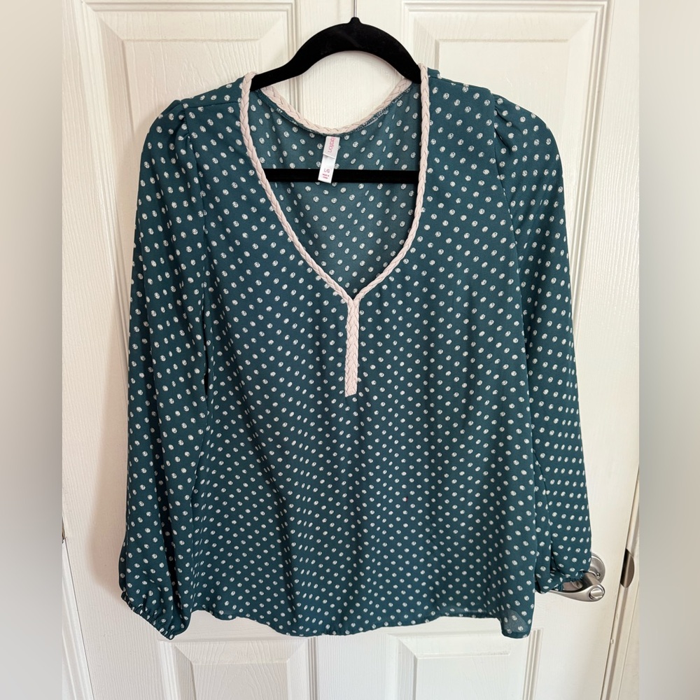 Xhilaration Teal and White Polka Dot Blouse